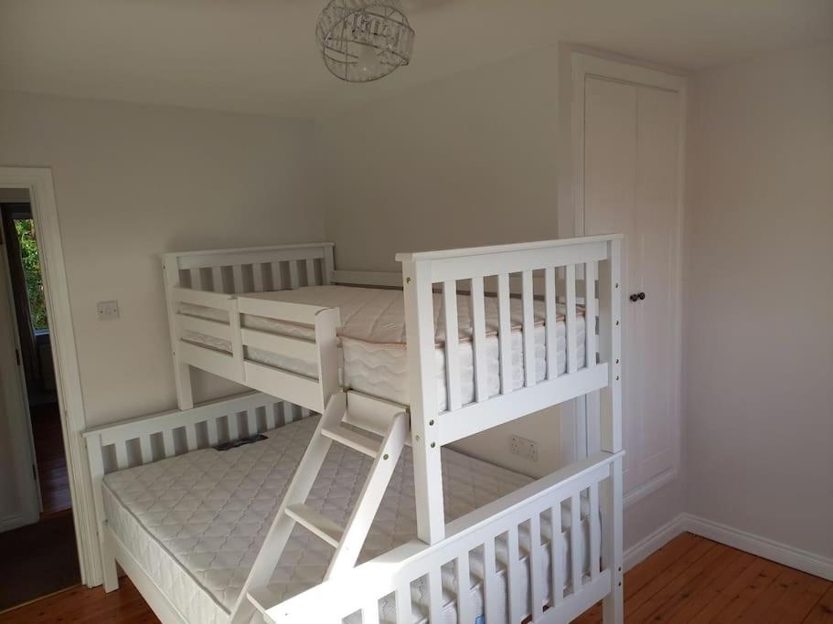 Large 4Bed Available Long-Term In Letterkenny Villa ภายนอก รูปภาพ