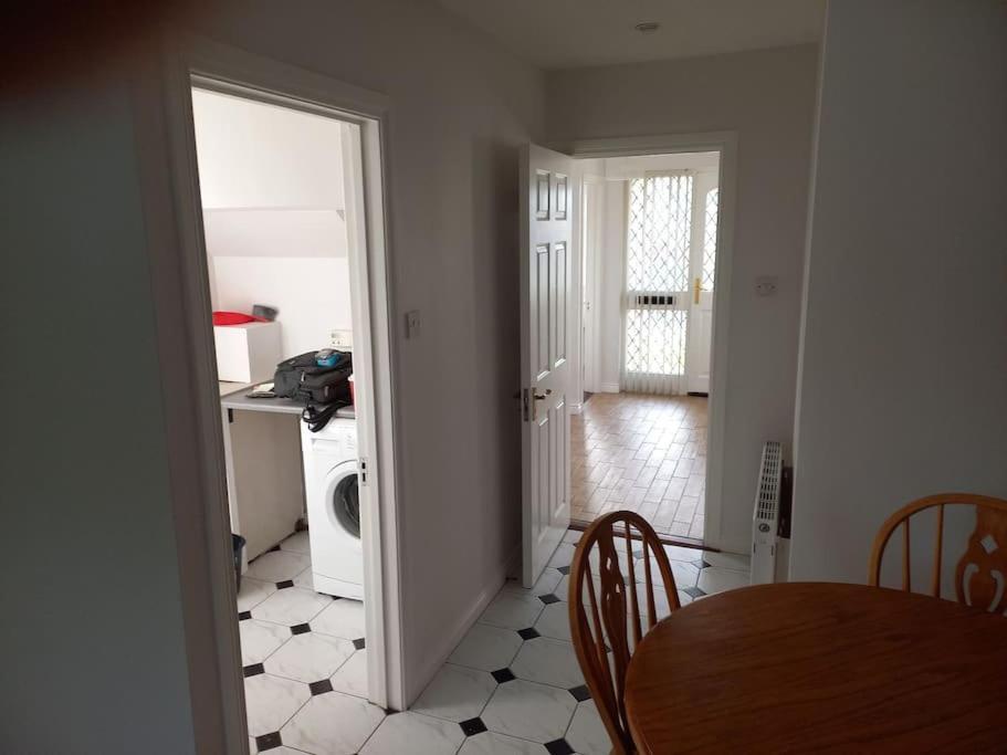 Large 4Bed Available Long-Term In Letterkenny Villa ภายนอก รูปภาพ