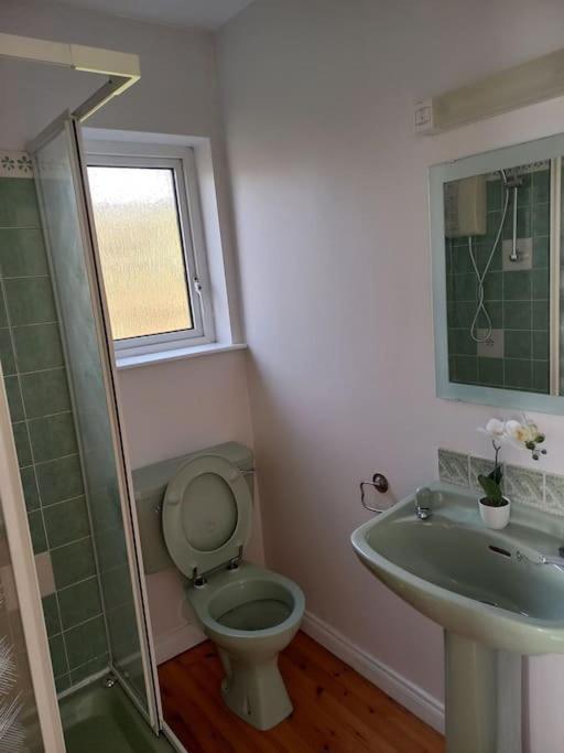 Large 4Bed Available Long-Term In Letterkenny Villa ภายนอก รูปภาพ